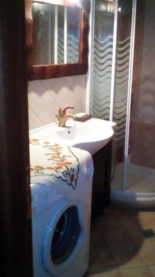 הוילה קרפניסיון La Casa Di Pietra מראה חיצוני תמונה